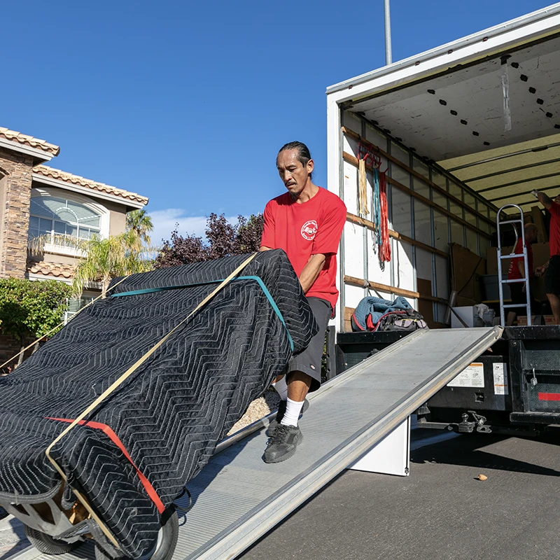 Customer-focused moving service